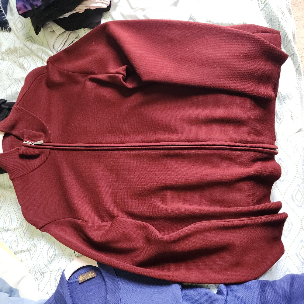 Gran Sasso 100% Wool Burgundy Zip-Up Sweater